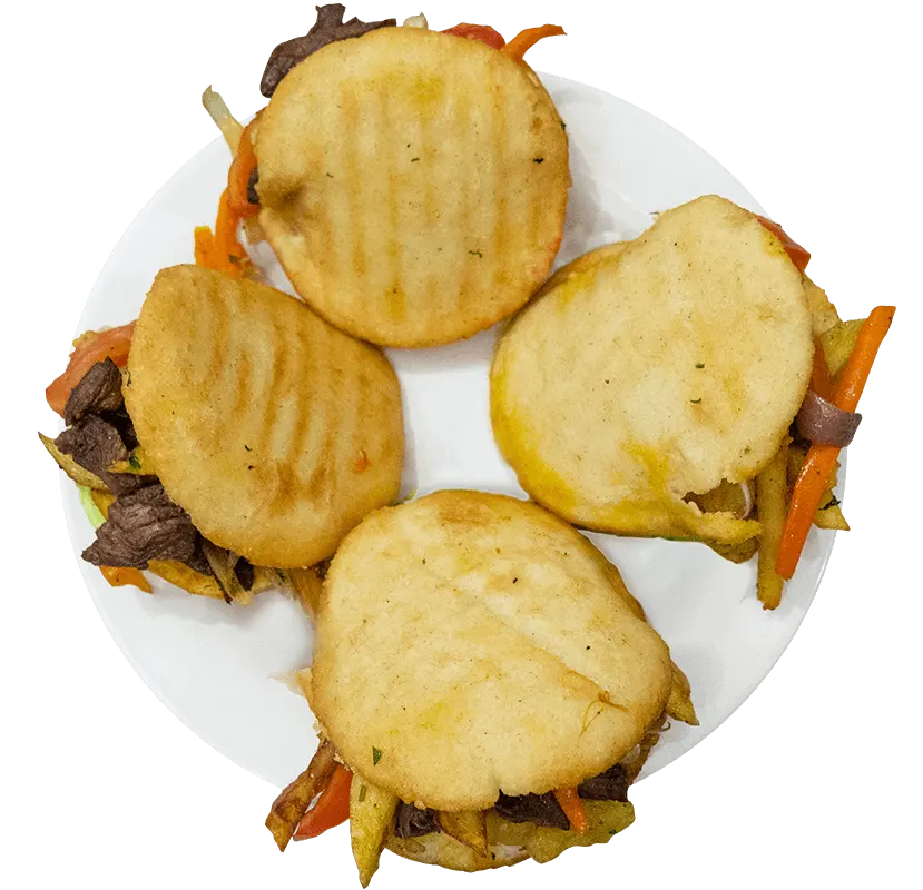 SUPUKO MIKUY - Arepas venezolanas con lomo saltado, receta venezolana ...